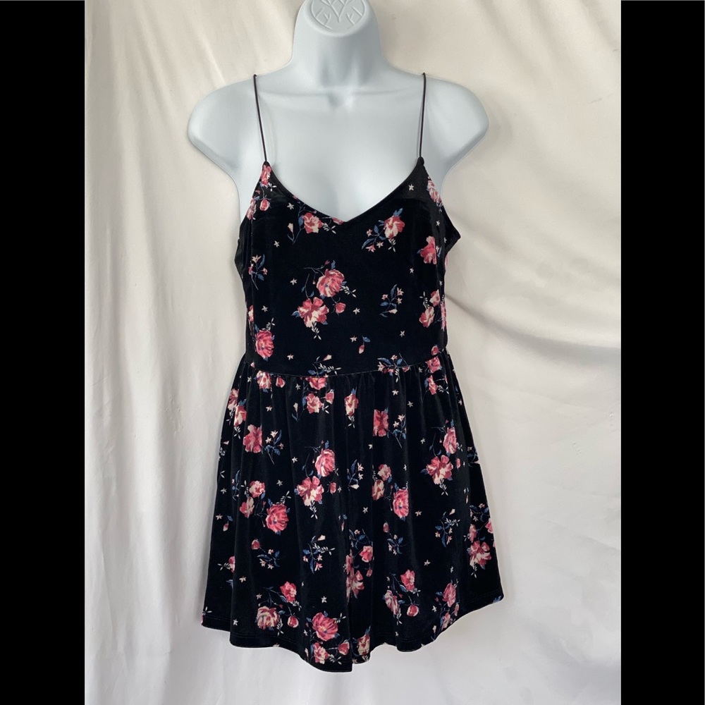 H&M Divided Velvet Floral Romper